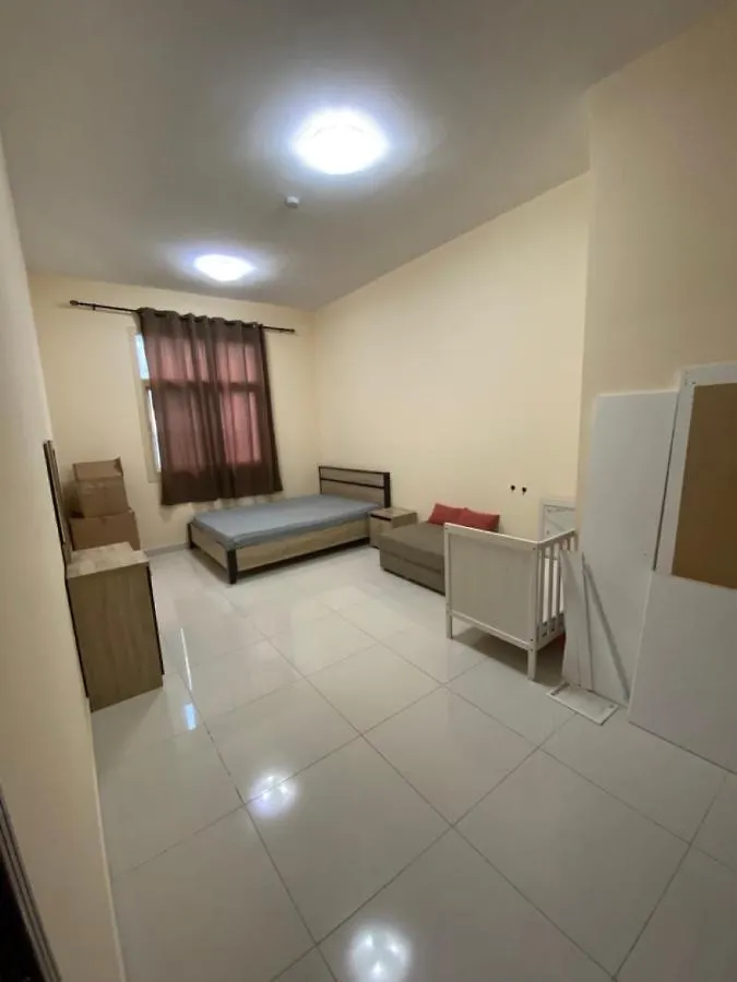 Splendid Room - Ladies Only - Near Zahia- Near Shj Airport Dubai 0*,  United Arab Emirates